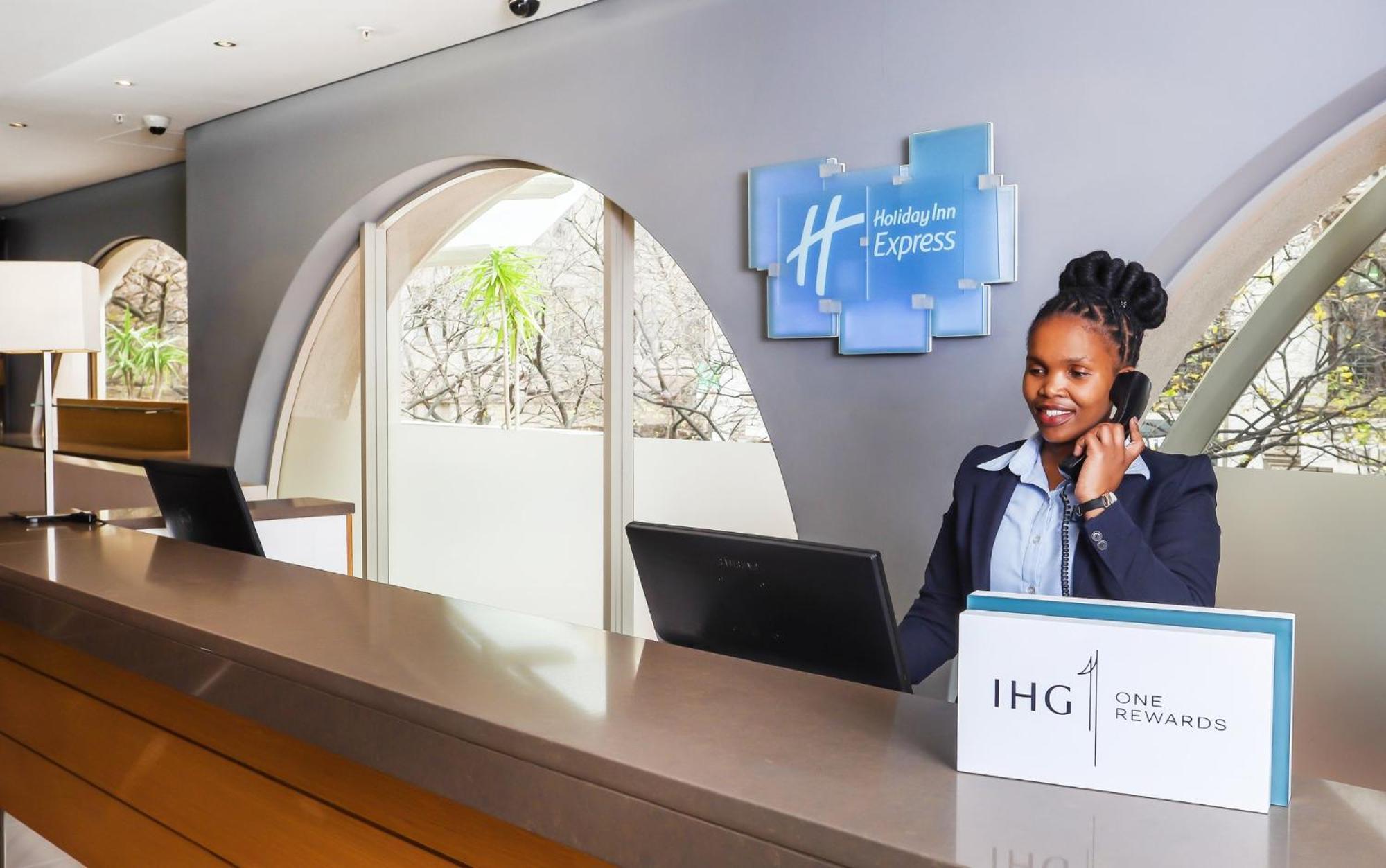 Holiday Inn Express Cape Town City Centre By Ihg Εξωτερικό φωτογραφία